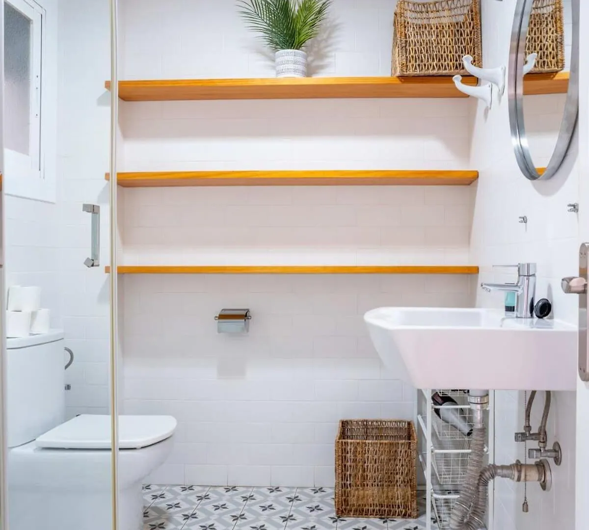 Bright 4Bd With Terrace Near Arc De Triomf Apartment Barcelona